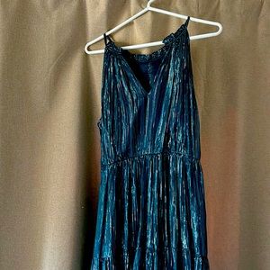 Holiday metallic dress - fun & flirty!